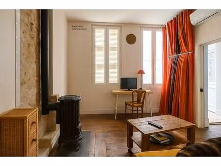 maison en fond de cour