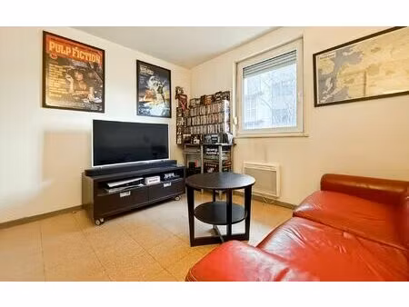 appartement lyon 8 m² t-2 à vendre  170 000 €