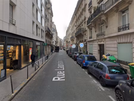 location locaux professionnels 43 m² à paris 16ème (75016)  24 000 €