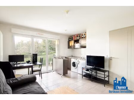 exclusivité !!! bassens - secteur parc beauval - appartement type 2 de 39 m² avec terrasse