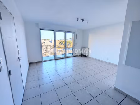 t2 48 m² port marianne - terrasse - garage