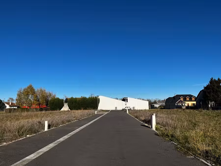 terrain laloubere 694 m2