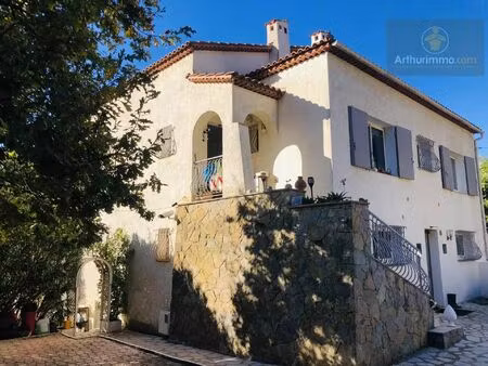 vente maison 9 pièces 195 m2 à la seyne-sur-mer