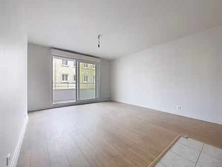 a louer : appartement t3 - 59 m² - balcon - parking - rue du général giraud caen