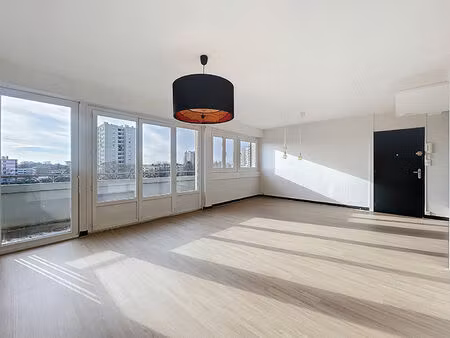 appartement macon 3 pièce(s) 81.38 m2