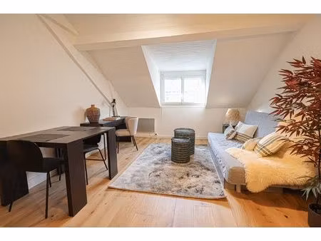 studio meublé bd guist'hau - 690€ - 23m²