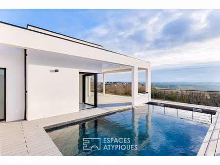 maison contemporaine avec vue unique à nailloux