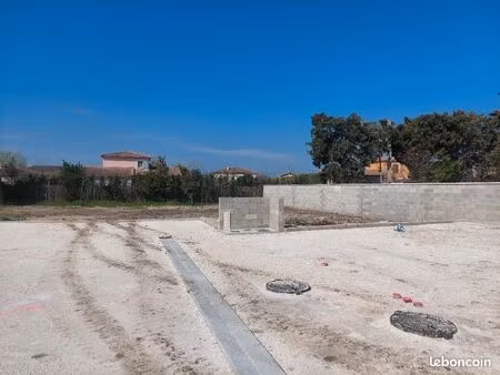 terrain 360 m² chateaurenard