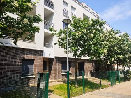 appartement à louer – t3 – 60 08 m²