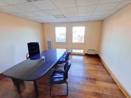 aubenas - local professionnel 142m2