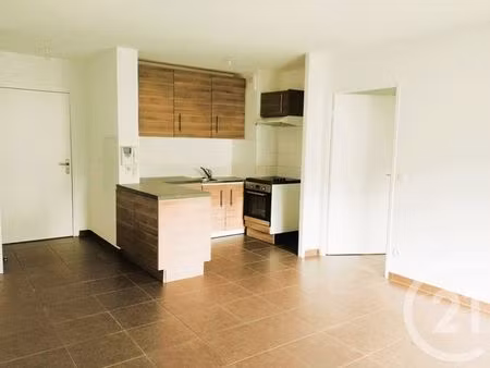 appartement à louer - 2 pièces - 40 m2 - artigues pres bordeaux - 33 - aquitaine