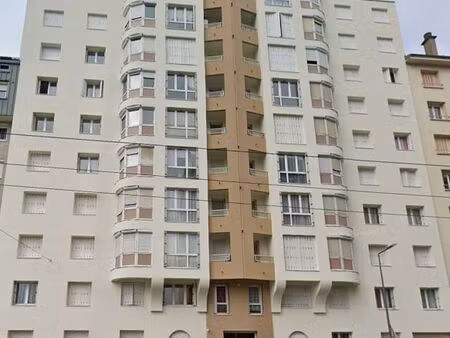 appartement 3 pièces 59 m²