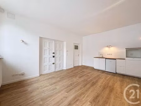 appartement studio à louer - 1 pièce - 25 33 m2 - tours - 37 - centre