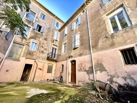 immeuble 11 pièces 353 m²