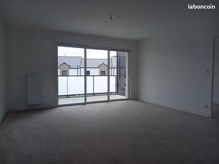 981 appartement t3 nozay disponible fin janvier