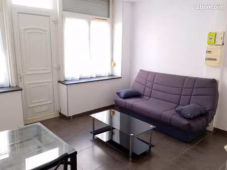 appartement t2 meublé 35 m2 très bon état dispo