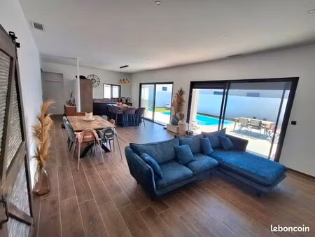 loue maison 4 chambres piscine 130m2