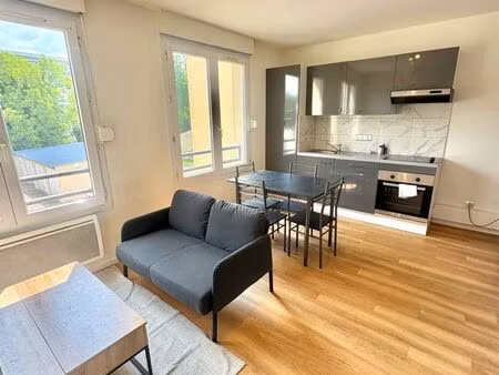 appartement 25m2 avec coin nuit + parking