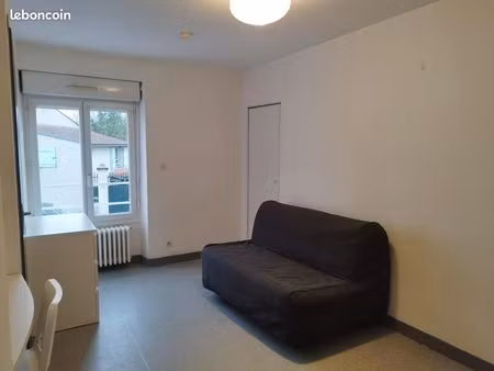 loue studio meublé 17m² secteur pont neuf