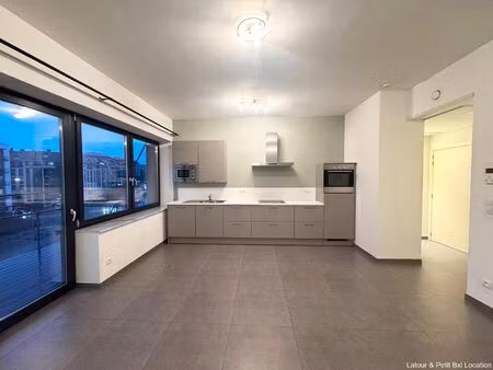 studio à louer à avenue marcel thiry 216 woluwe-saint-lambert (vbd71074)