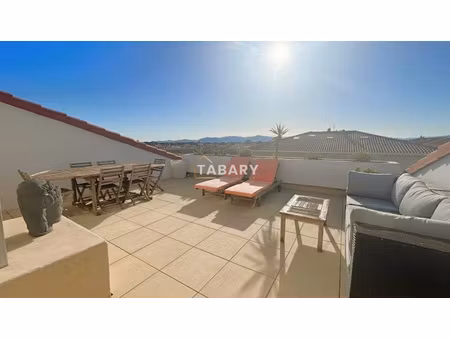 duplex - t4 - terrasse - solarium - parking - sainte marie