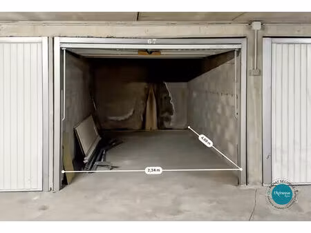 vente parking / box  12.50m²  mennecy