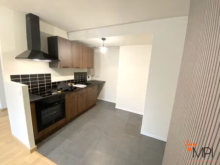 appartement bedee 3 pièce(s) 53.20 m2