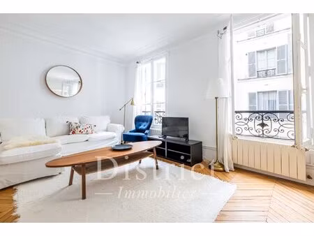 à louer – appartement 70 61 m² meublé – faubourg-du-roule  paris 8eme