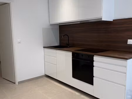 appartement t1 bis neuf et climatise