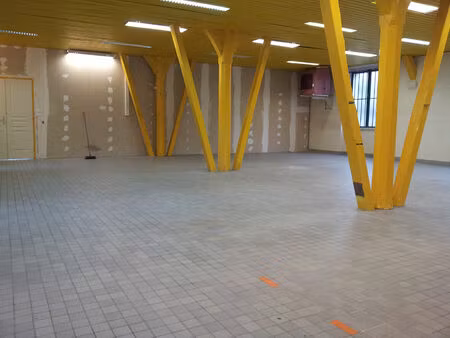 vente local commercial  330.00m²  fourchambault