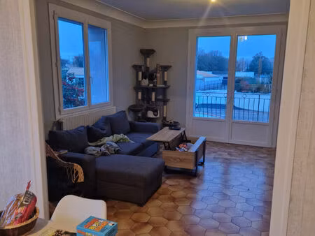 maison avec beaucoup de possibilités