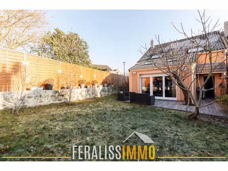 maison familiale lumineuse - 3 chambres - garage