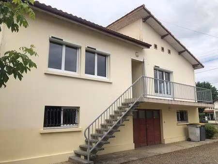 location maison 4 pièces 91m² mont de marsan 40000