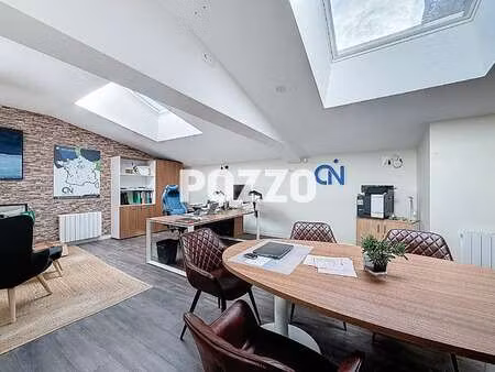 vente bureaux et commerces à avranches (50300) : à vendre / 289m² avranches