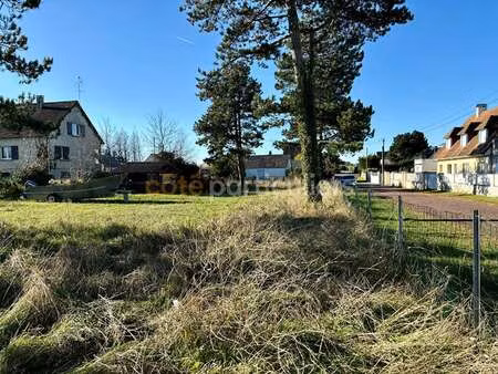 vente terrain à agon-coutainville (50230) : à vendre / 600m² agon-coutainville