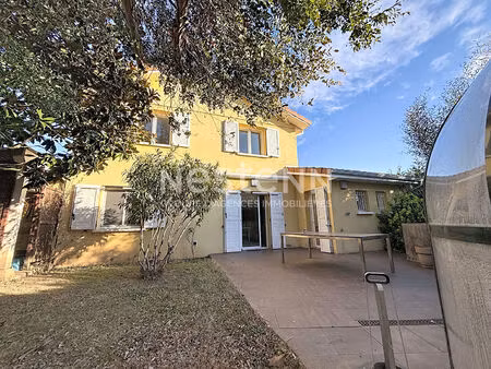 maison individuelle de 7 pièces avec 5 chambres piscine proche centre ville - 69500 bron