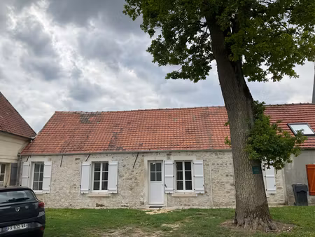 gondreville  maison 2 chambres avec jardin