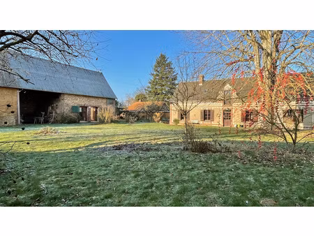 propriété authentique et ses 4 dépendances