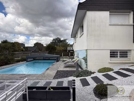 maison d'architecte aux volumes uniques