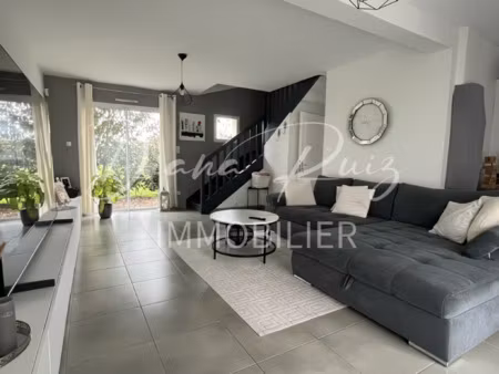 trélazé quartier de la quantinière maison familiale 4 cha