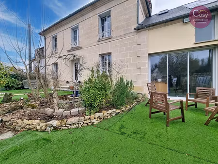 dpe c - 228 m2 + dépendance maison en pierre vic-sur-ais