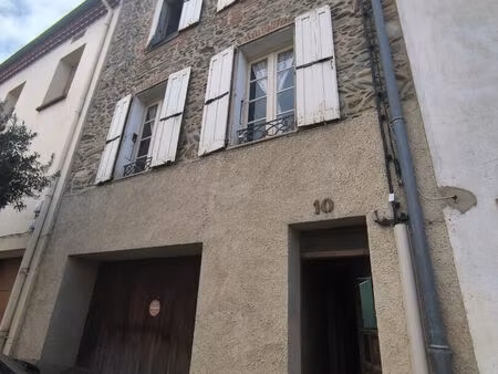 bouleternere maison de village avec garage