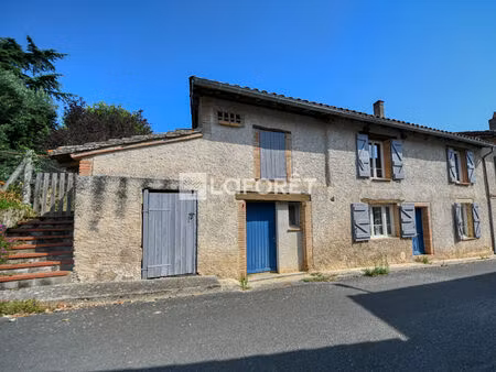 maison de village avec grand jardin a vendre a parisot