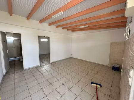 espace de bureaux polyvalent à louer