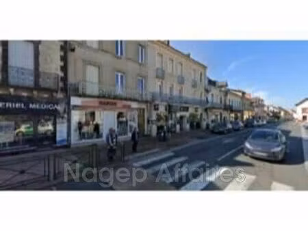 location commerce 100 m² à vichy (03200)