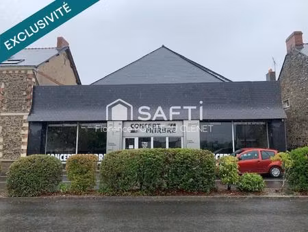 local commercial 800 m2 (commerce et stockage)