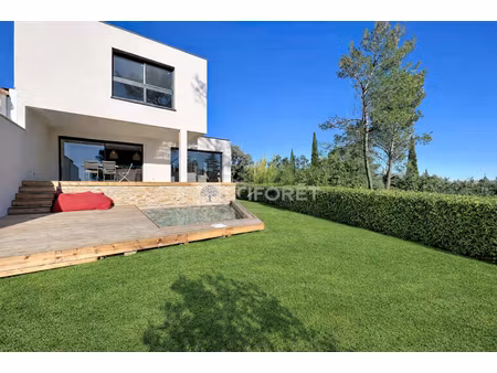 nimes - proche chu - villa contemporaine 5 pieces avec piscine