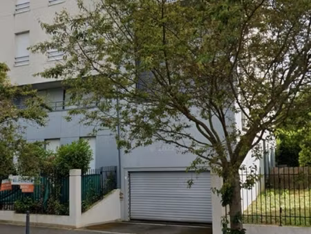 vente parking/garage/box 12 m²