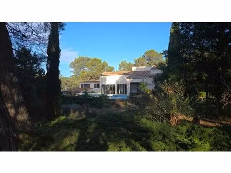 maison d’architecte – 205 m² – deux habitations