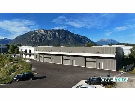 location local d'activités sainte helene du lac 735 m²
